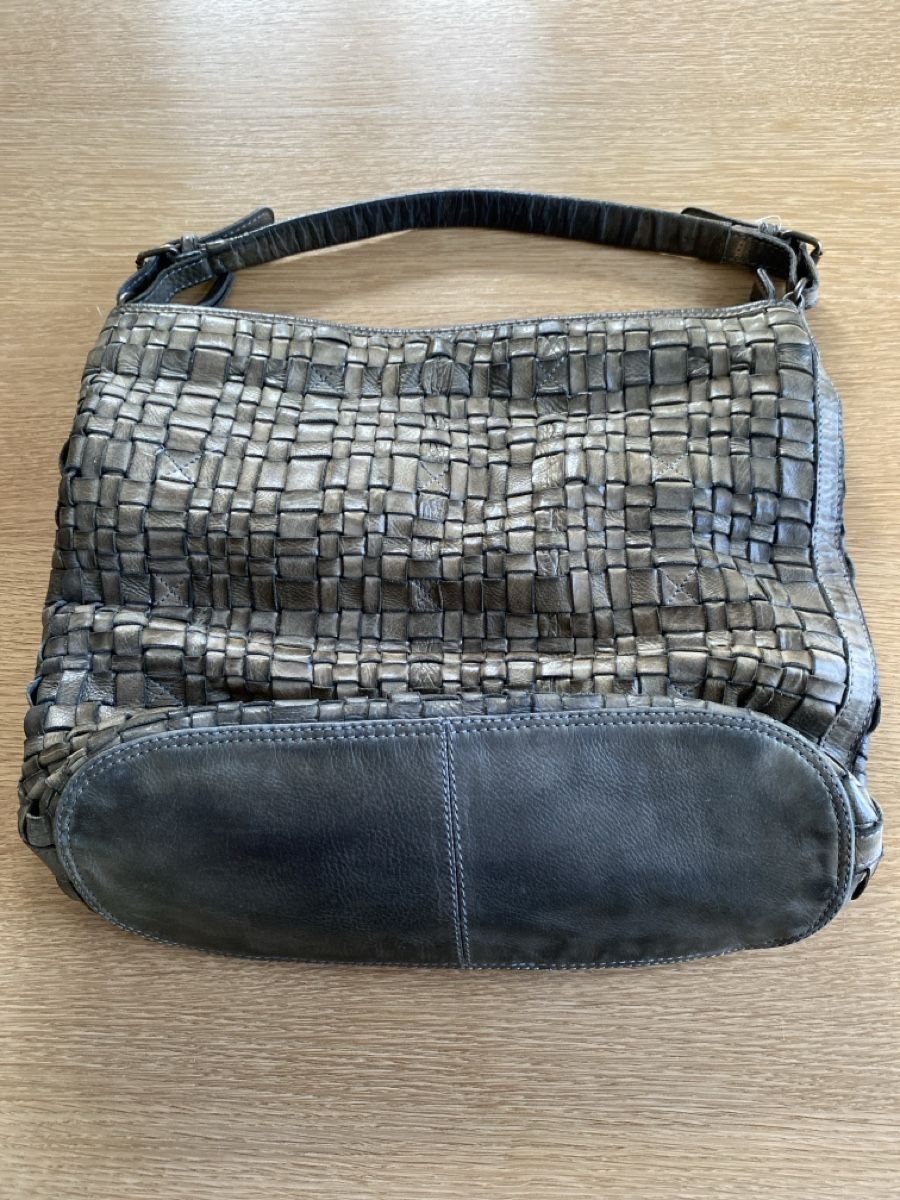 Borse da donna: gebrauchte BEAR Leder  Handtasche – Usato da Waltenschwil venduto da Angela99 1