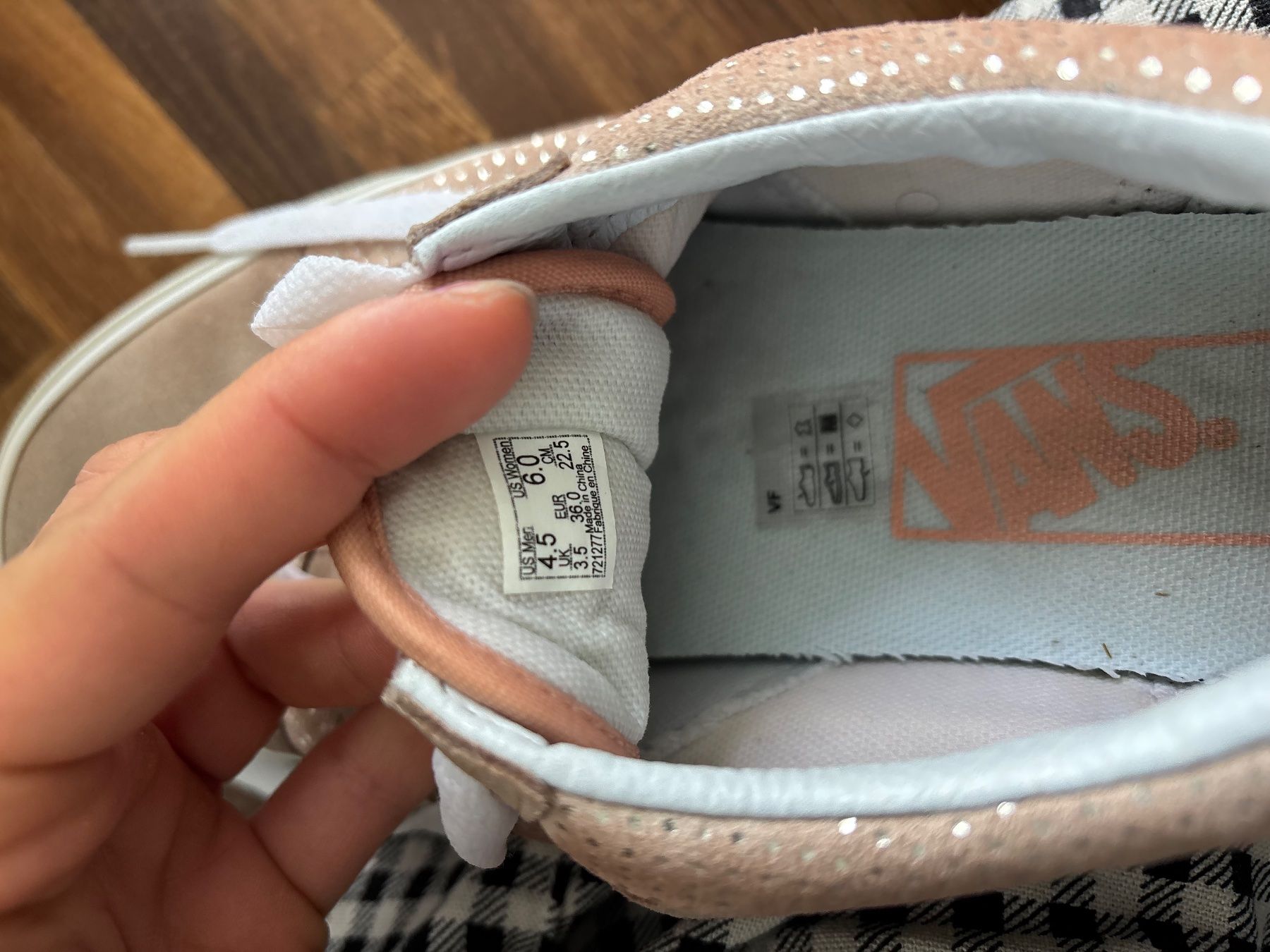 Vans Scarpe da donna: Vans Old Skool Glitzer Gr.36 Rosa – Usato da Hinwil venduto da liviipivii 3