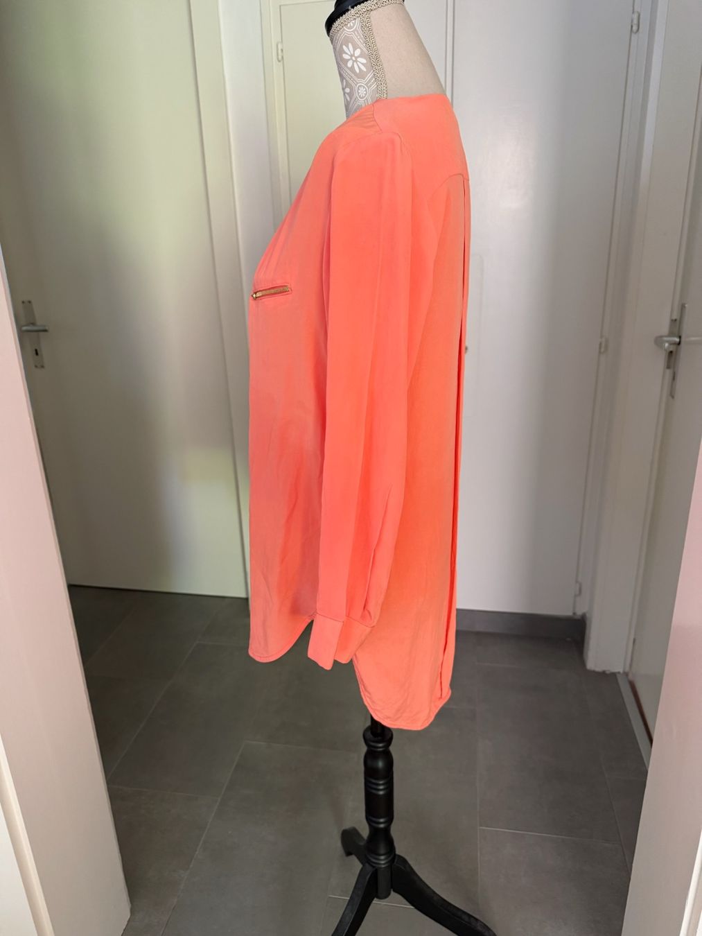 Sandro Blusen: Sandro - Blouse - S - Soie – Gebraucht aus Sion von accroshoes 1