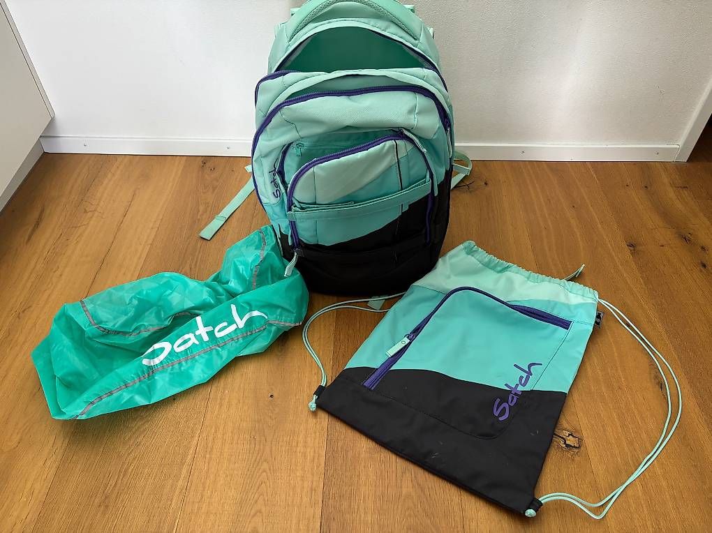 Satch Sacs à dos: Satch Schulrucksack mit Turnbeutel – D'occasion à Stetten SH par Nicole_5