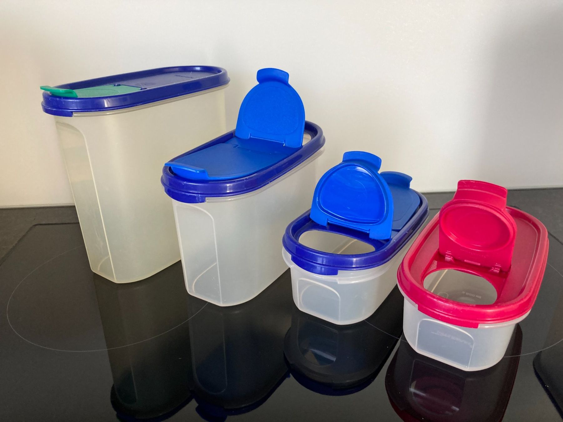 Tupperware Contenitori & Simili: 4er Set Vorratsbehälter Tupperware - guter Zustand – Usato da Wängi venduto da Koenigin