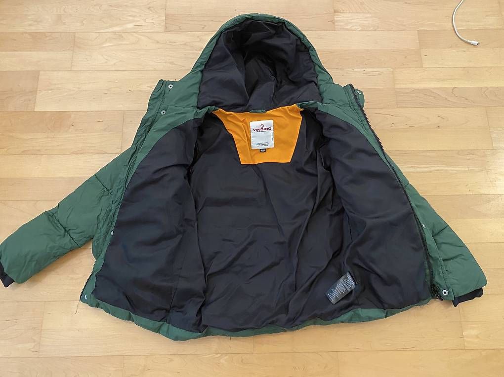 Giacche & Cappotti: Winterjacke grün Gr. 140 – Usato da Ostermundigen venduto da Mayabel234 1