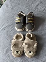 2 Paar erste Babyschuhe und Krabbelschuhe Grösse 20