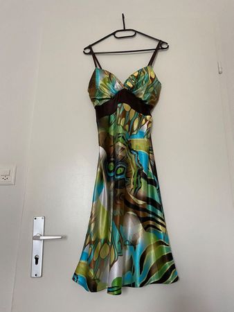 Kleid fabriziert in Frankreich