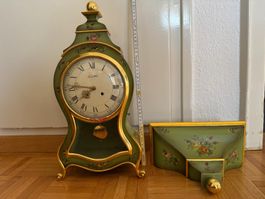 Le Castel Wanduhr grün mit Konsole Blumenmuster