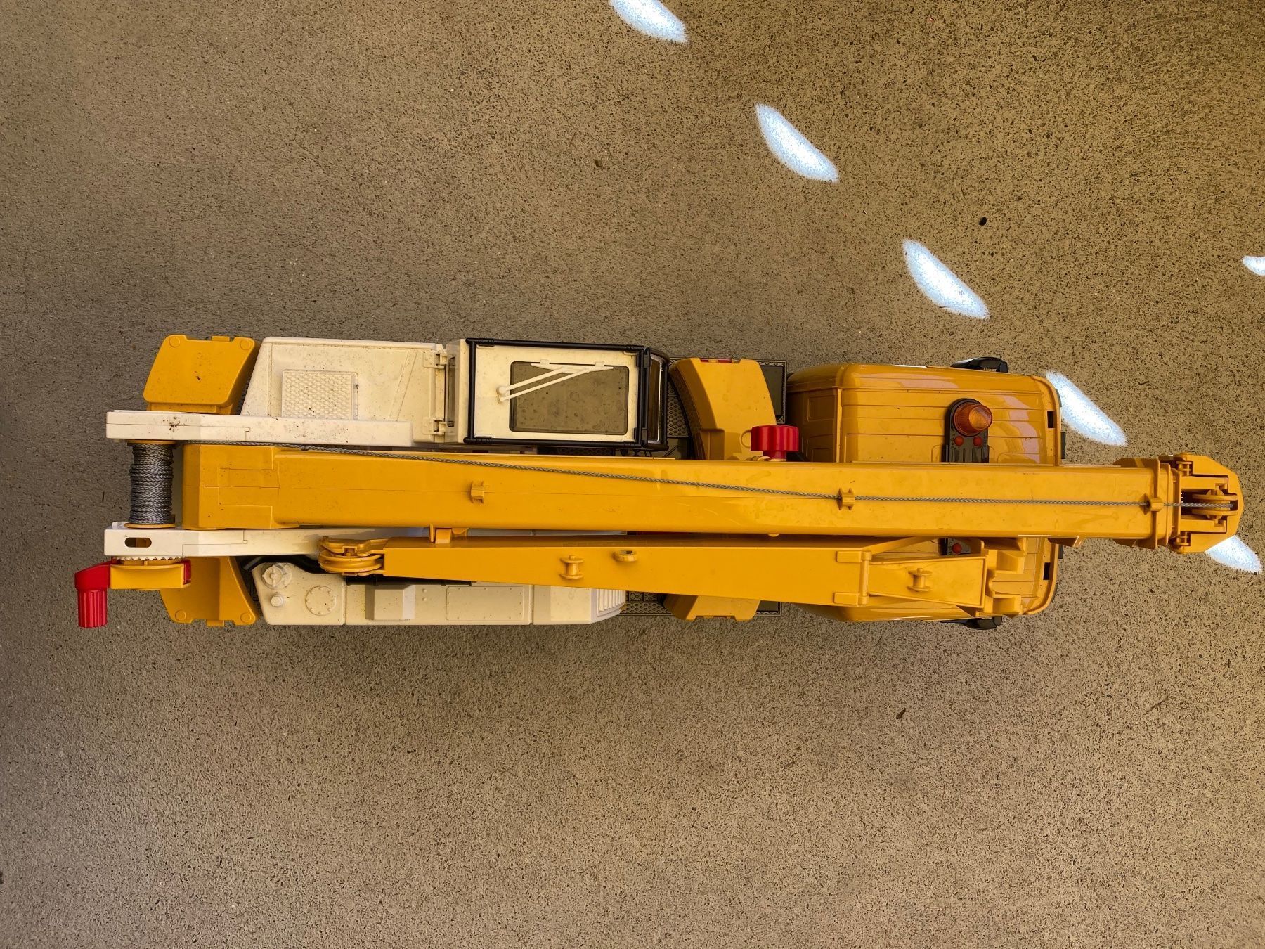 Fahrzeuge für Kinder: Lastwagen mit Drehkran – Gebraucht aus Grindelwald von Himmelbett 5