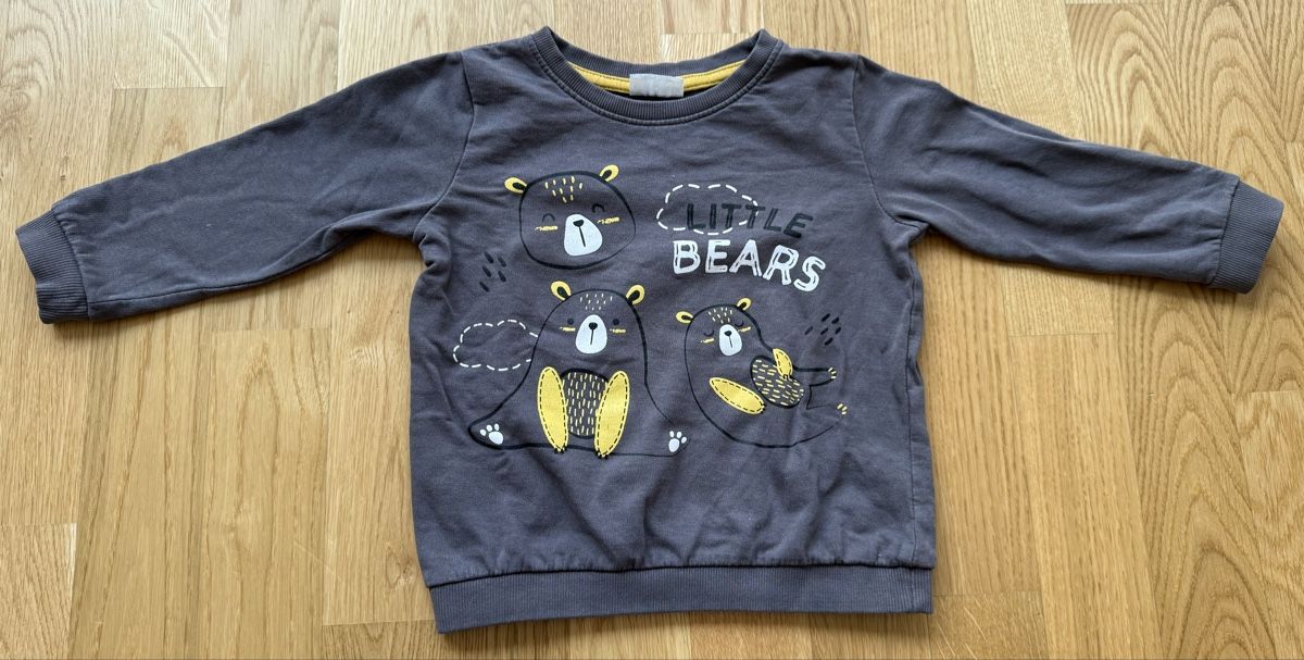 Pullover & Sweatshirts: Pull "Petits ours" brun, taille 98, 2-3 ans – Gebraucht aus Genève von valmath