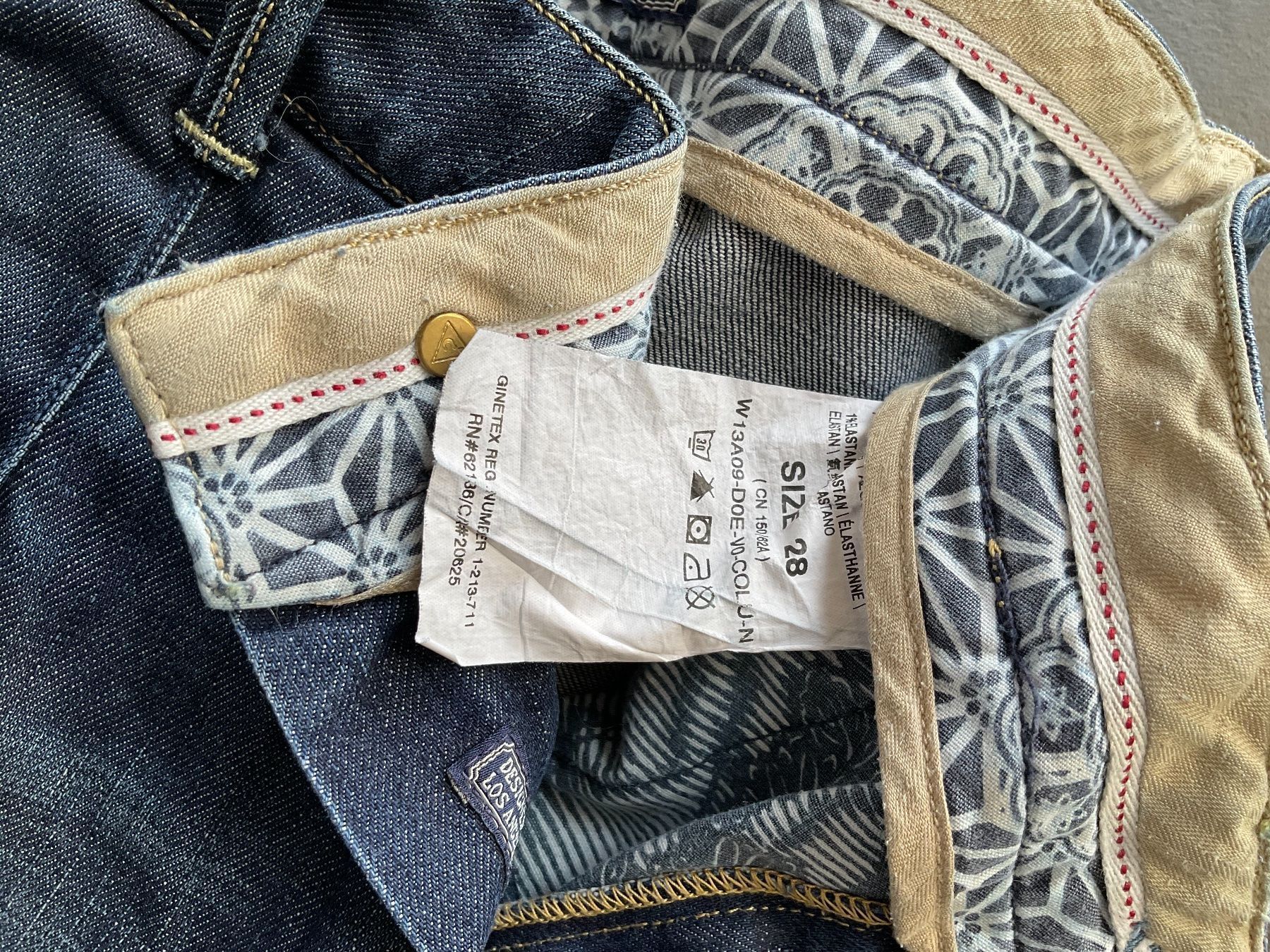 Guess Jeans: Guess Jeans – Usato da Röschenz venduto da Queen020 4