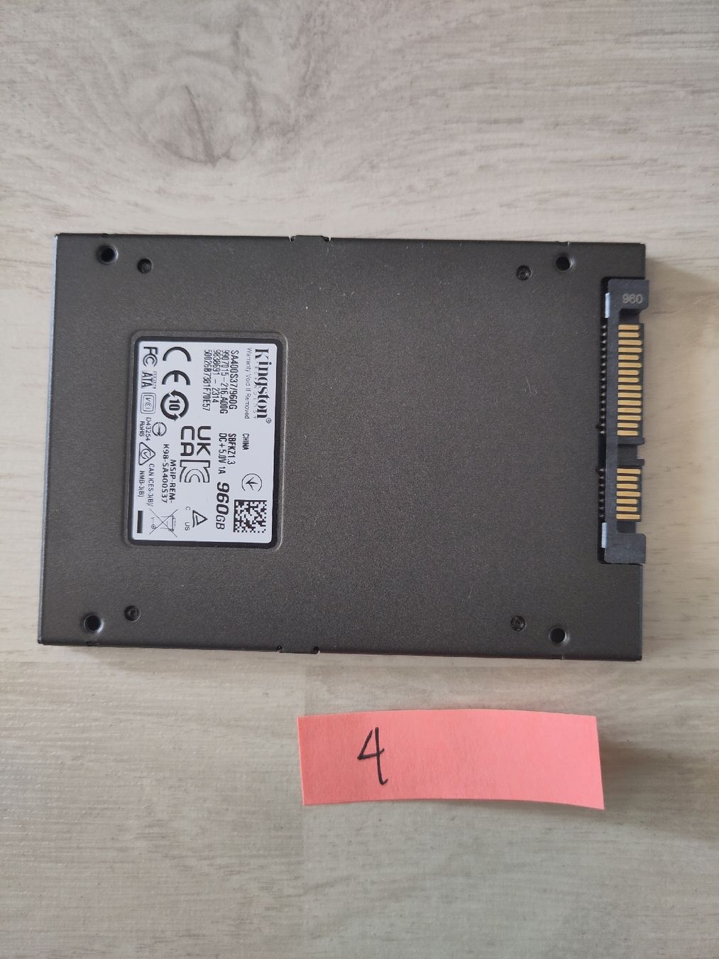 Kingston Dischi rigidi: 960 GB Kingston SSD – Usato da Sargans venduto da sve_hjs5 1