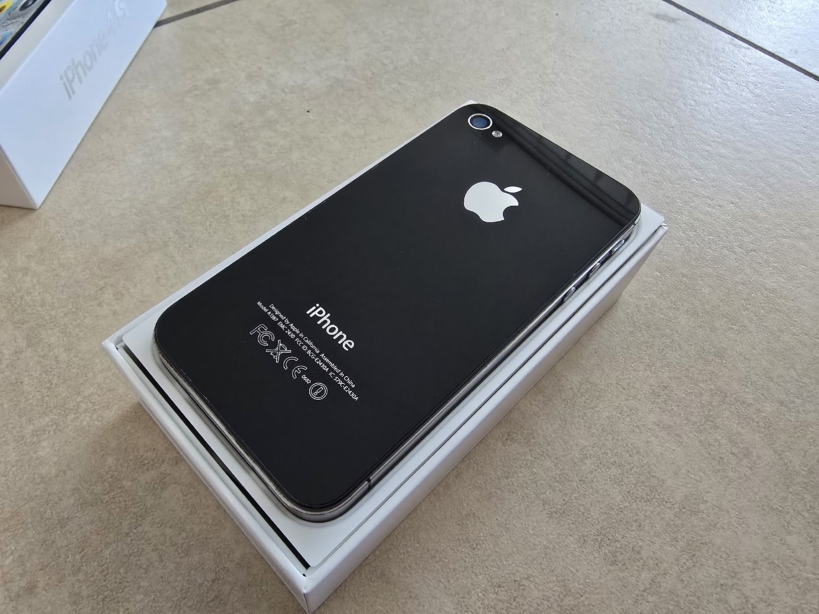 Apple Handys / Smartphones: Iphone 4S – Gebraucht aus Rickenbach b. Wil von VeryLovelyThings 3