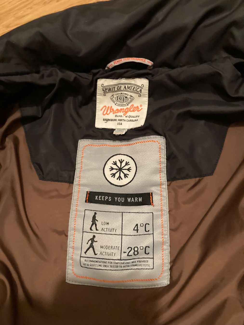Jacken: Wrangler Herren winterjacke – Gebraucht aus Bülach von Stellina72 2