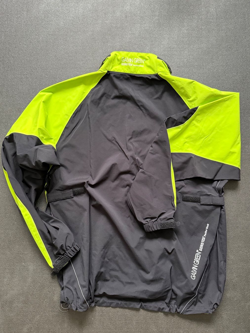 Giacche: Original Galvin Green golf rain jacket / fits like Nike XL – Usato da Horgen venduto da thesilverarrow 5