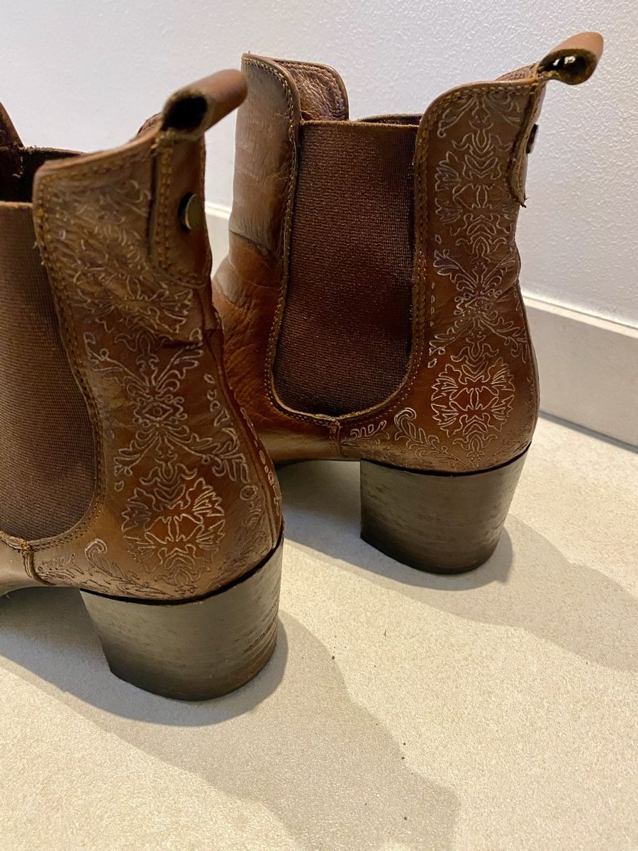 Scarpe da donna: Stiefeletten Hispanitas – Usato da Eglisau venduto da Lara0 3