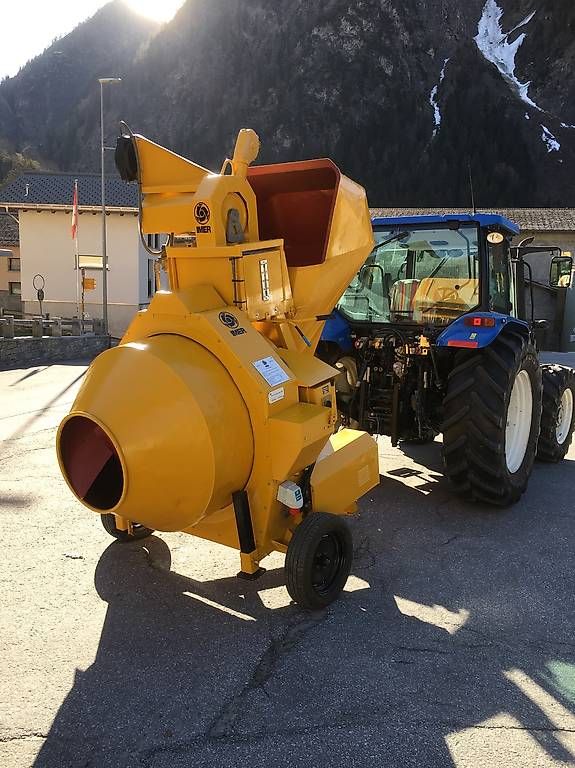 Tutte le macchine: Betoniera Betonmischer Imer – Usato da Campo (Blenio) venduto da M.B.95