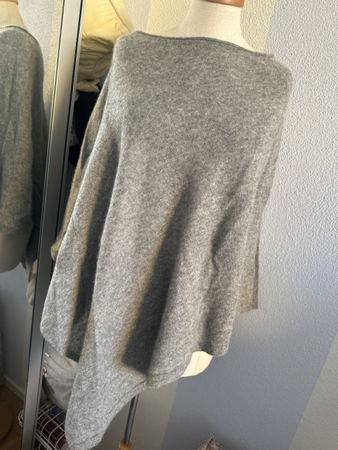 Rachel Zoe Poncho Kaschmir grau Einheitsgrösse Zustand gut