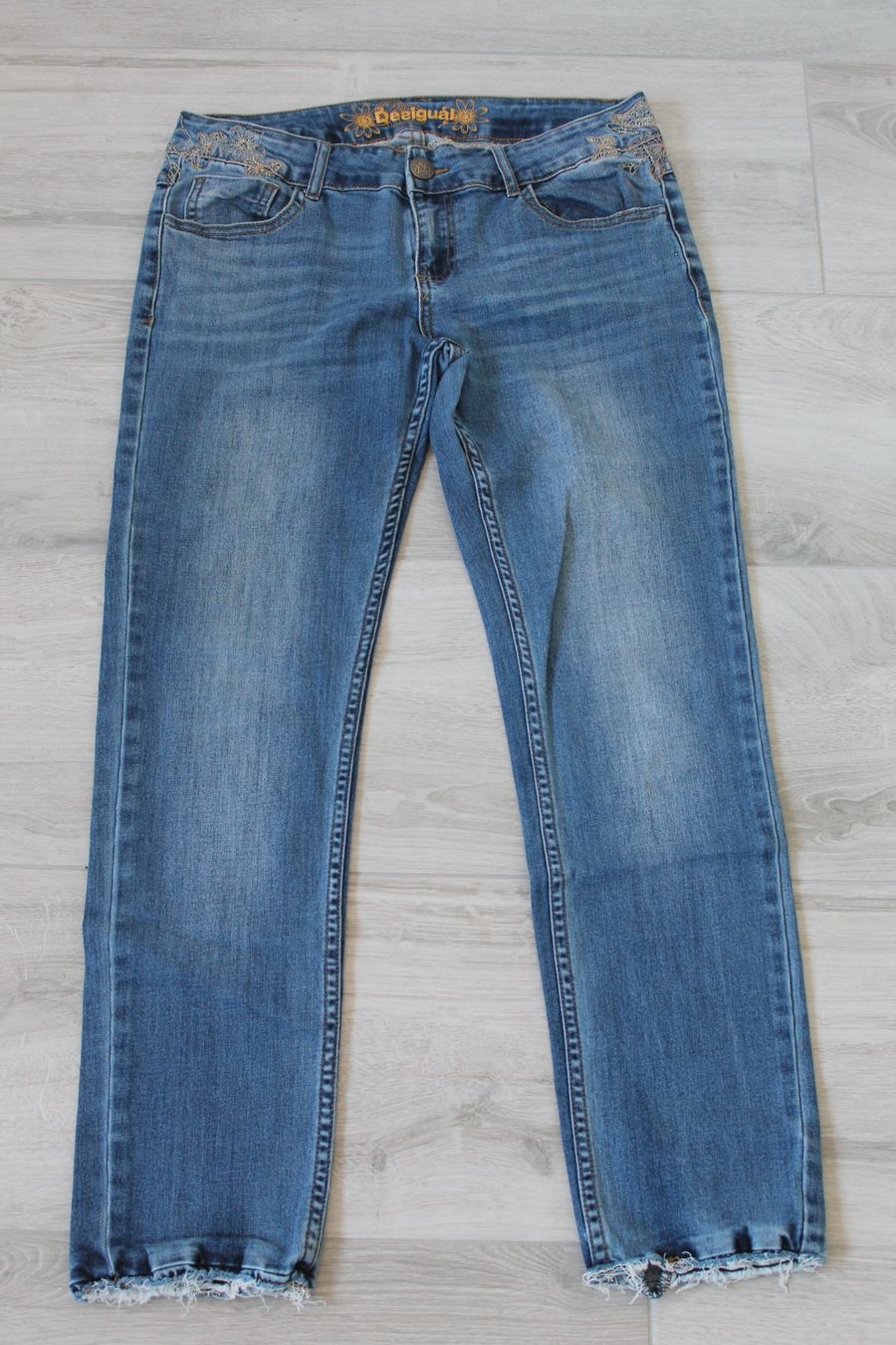 Desigual Jeans: DESIGUAL Jeans taille M – Gebraucht aus Chez-le-Bart von jasse 2