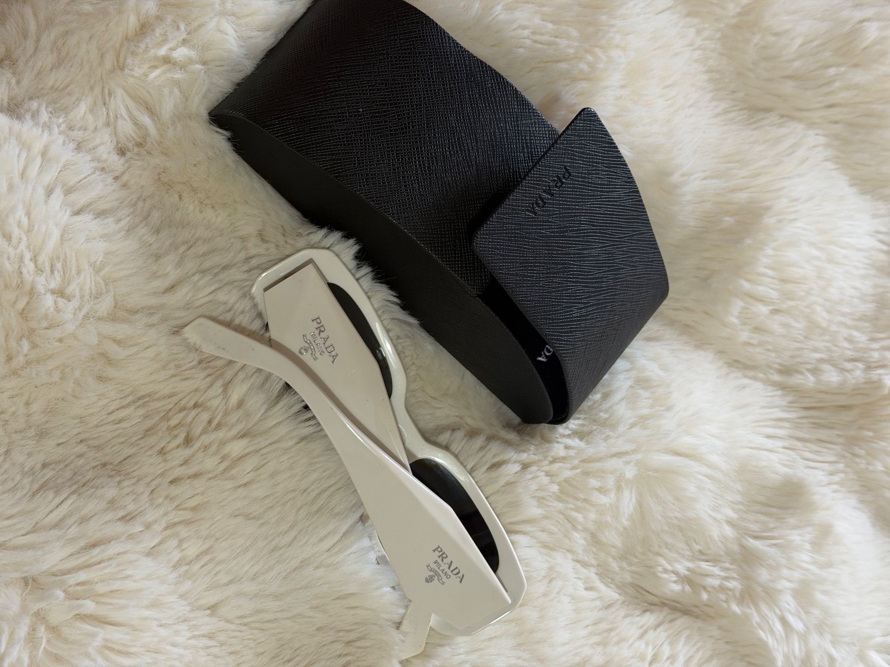 Prada Occhiali & Lenti: Lunettes Prada – Usato da Renens VD venduto da ine_8bcb 2