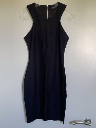 Robe noire Topshop, taille 38
