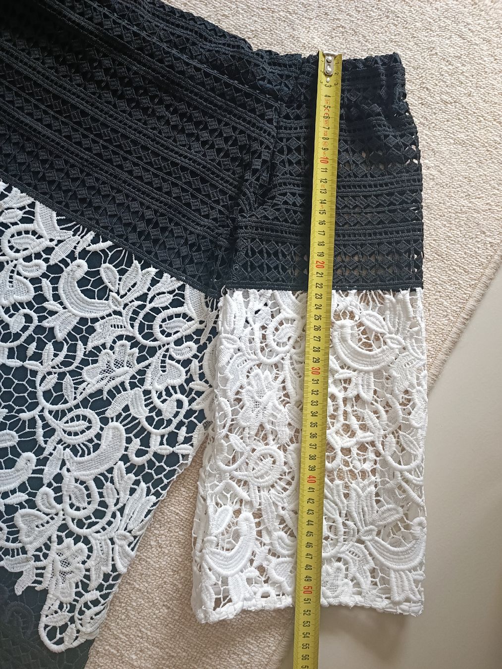 Kleider: Wunderschönes schulterfreies Spitzenkleid EU40 – Neu (gemäss Beschreibung) aus Wallisellen von C_DM 4