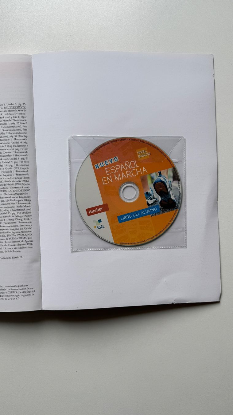 Libri: Spanisch Lehrbuch Nuevo Espanol en Marcha A1-B2 CD – Usato da Luzern venduto da Ecila007 1