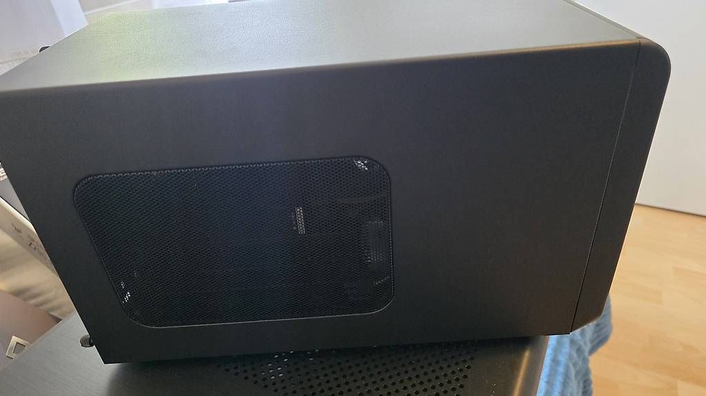 Custodie: Sonnet Breakaway Box 750ex eGPU – Usato da Roggwil - BE venduto da Dario1001 1