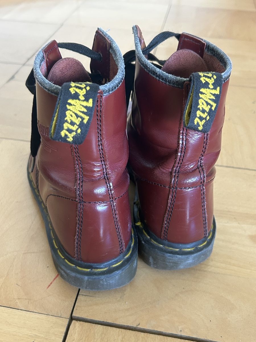 Scarpe da uomo: Dr. Martens Schnürstiefelette '1460' in Kirschrot – Usato da Zürich venduto da penkozh2025 1