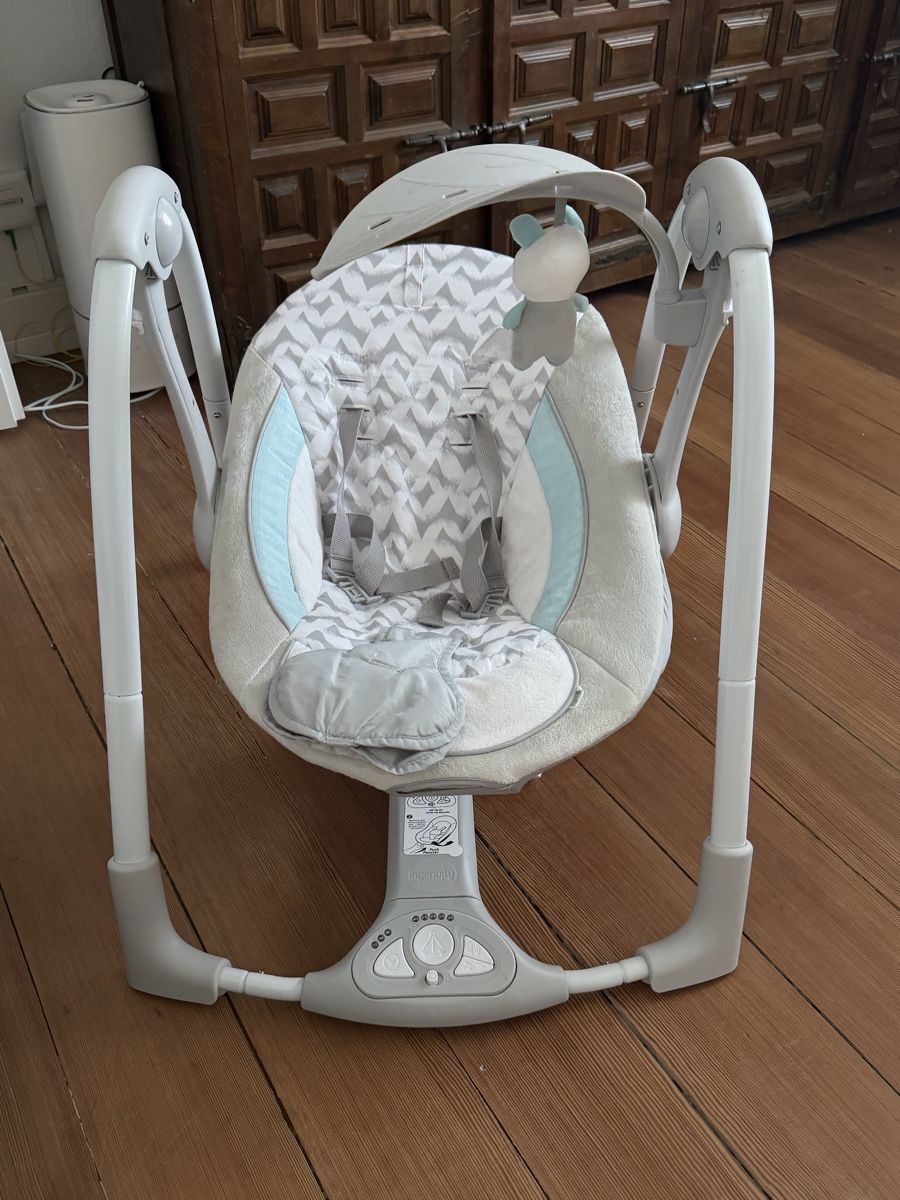 Altre altalene da giardino: Babyschaukel mit Spielbogen – Nuovo (secondo la descrizione) da Winterthur venduto da pla_gg7j