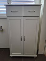 Praktischer Schrank für Bad, Schlafzimmer oder Flur