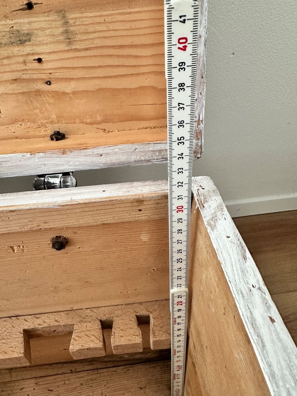Truhen: Shabby Chic Holztruhe – Gebraucht aus Winterthur von angeliki85 1
