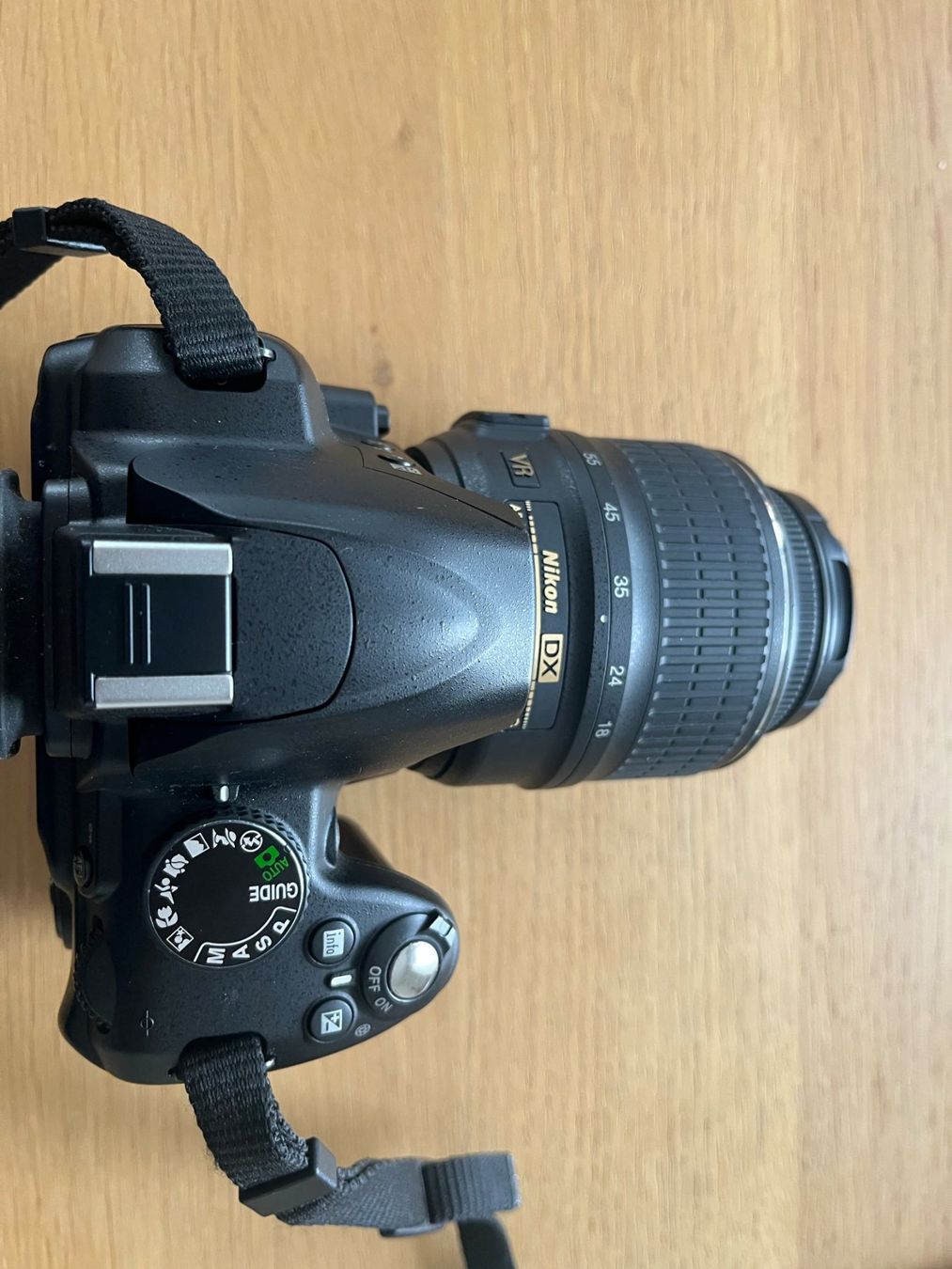 Nikon Fotocamera: Reflex Nikon D3000 + objectif 18-55 mm VR + accessoires – Usato da Founex venduto da HGD22 1