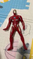Iron Man Action Figur - Sammlerstück für Marvel Fans!