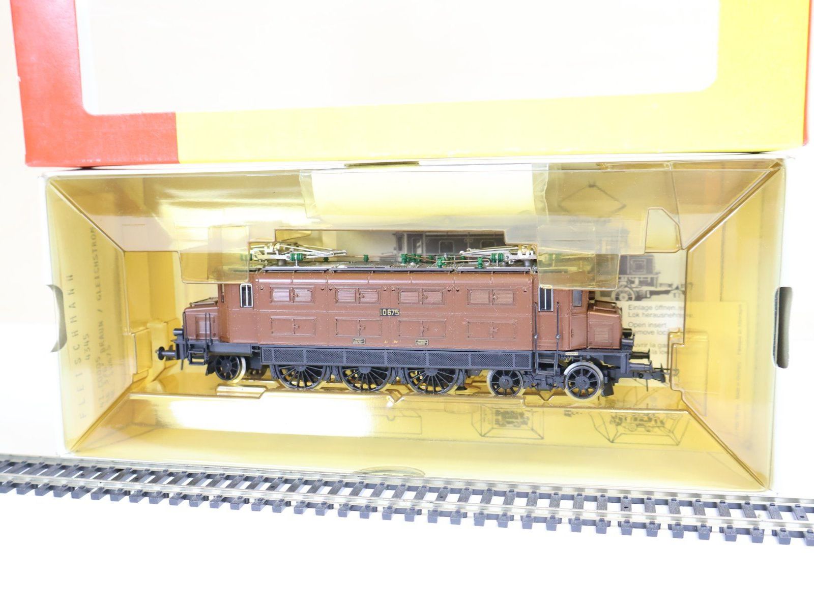 Fleischmann Modelleisenbahnen: Fleischmann SBB Ae 3/6 E-Lok "braun" 4345 - NP: 340.- – Gebraucht aus Winterthur von Monstera 2