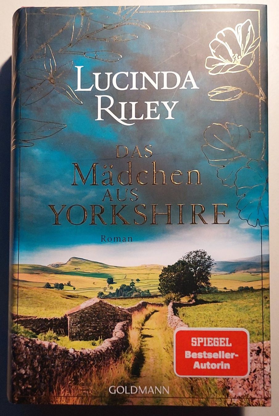 Bücher: RILEY Lucinda - Das Mädchen aus Yorkshire – Gebraucht aus Uitikon Waldegg von Boots15