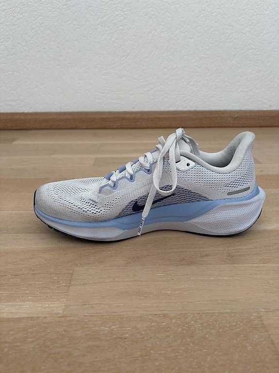 Nike Scarpe da donna: Nike Laufschuh – Nuovo (secondo la descrizione) da Schüpfen venduto da ani_gj8r 4