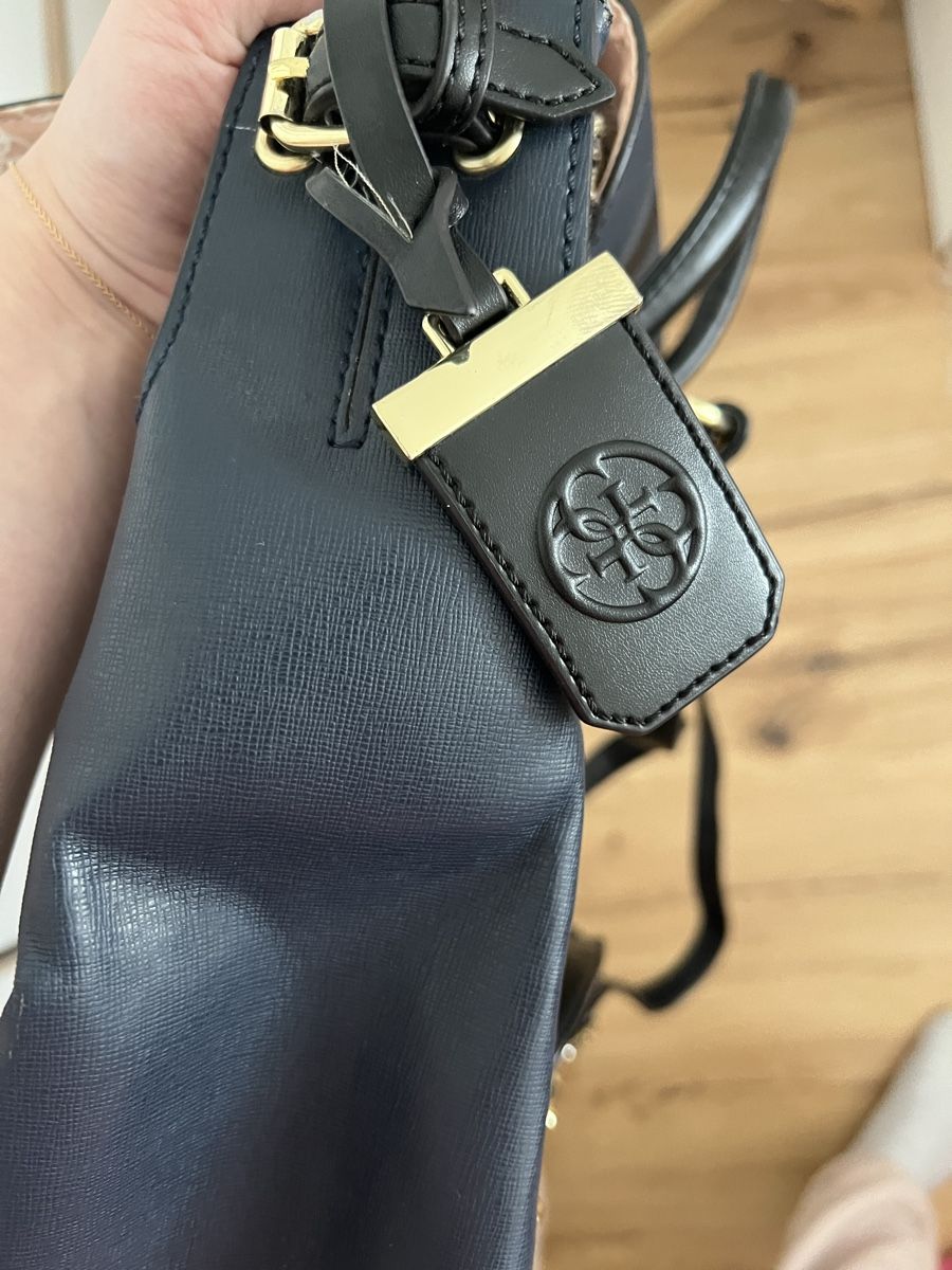 Guess Zaini: Guess Tagesrucksack – Usato da Dietikon venduto da rts888 3