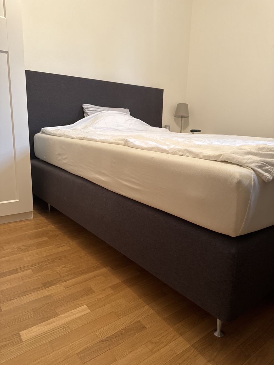 Letti: Boxspringbett inkl Topper zu verkaufen – Usato da Thalwil venduto da syd_2rxt 1