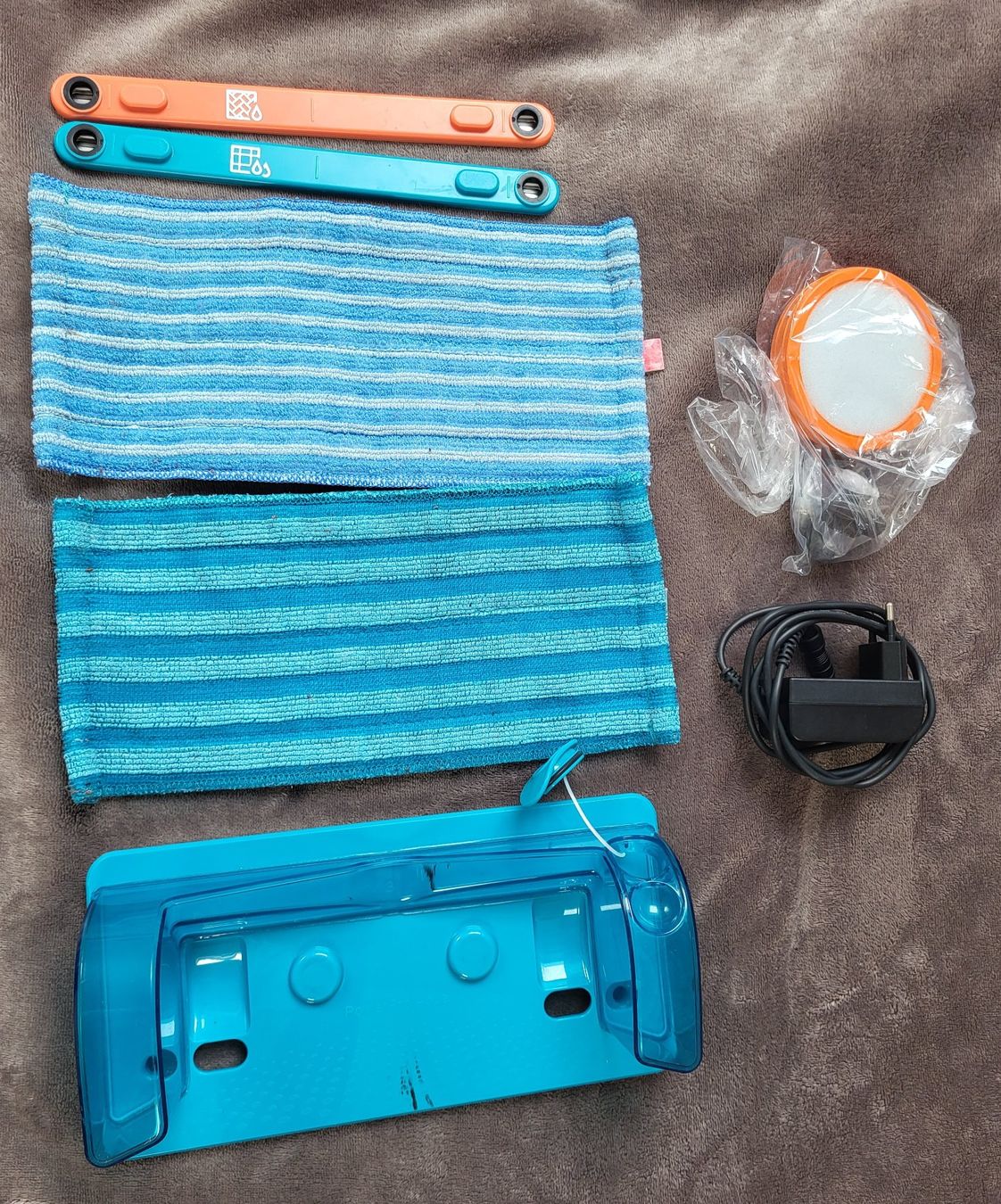 Philips Aspirapolveri & Accessori: Philips PowerPro Aqua – Usato da Beckenried venduto da jan_cw8b 7