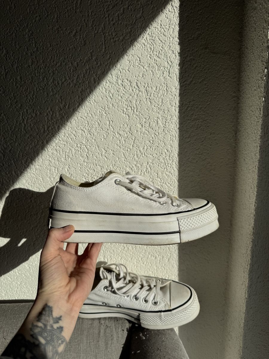 Damenschuhe: Converse – Gebraucht aus Brunnadern von kos_w782