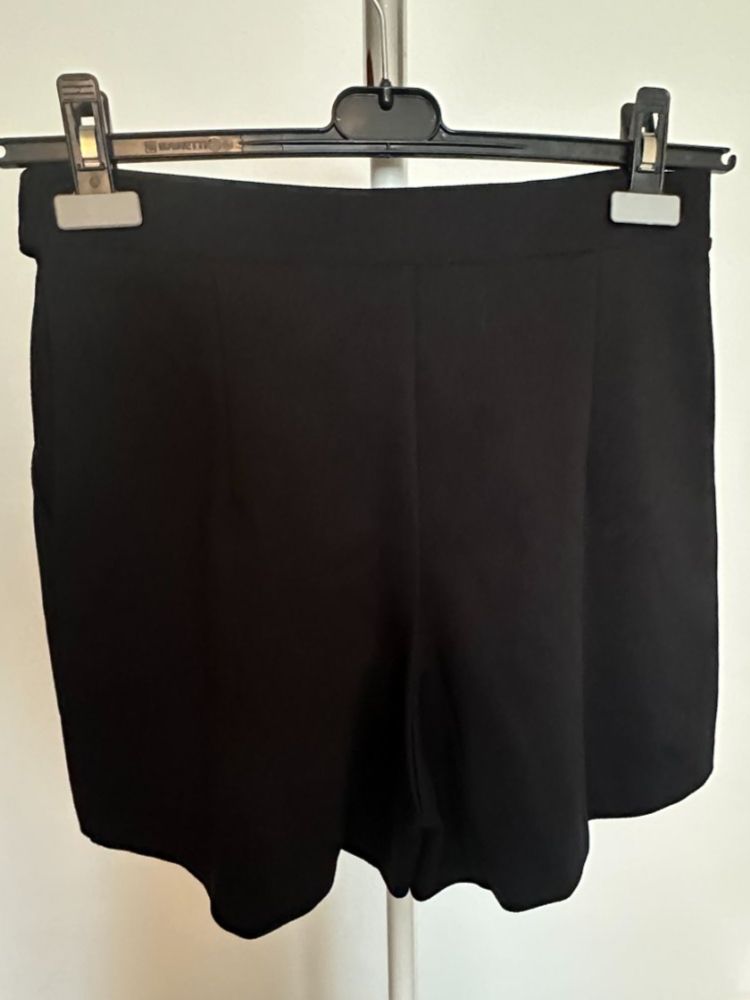 H&M Pantaloni: Shorts von H&M (S) – Usato da Urdorf venduto da ARJN 3