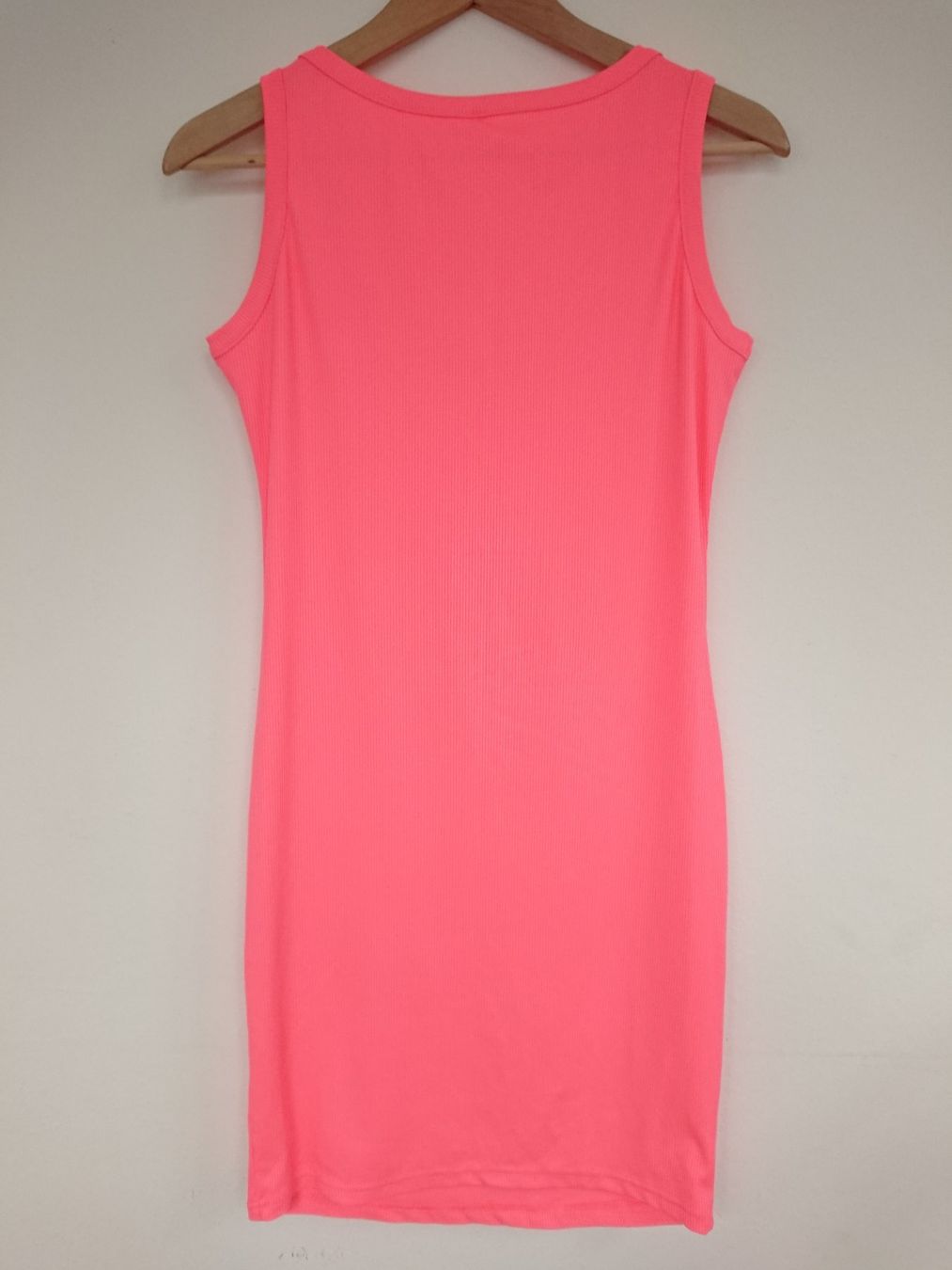 Kleider: Damen Kleid Neon Gr. S Rosa – Gebraucht aus Hallau von CHACLA 2
