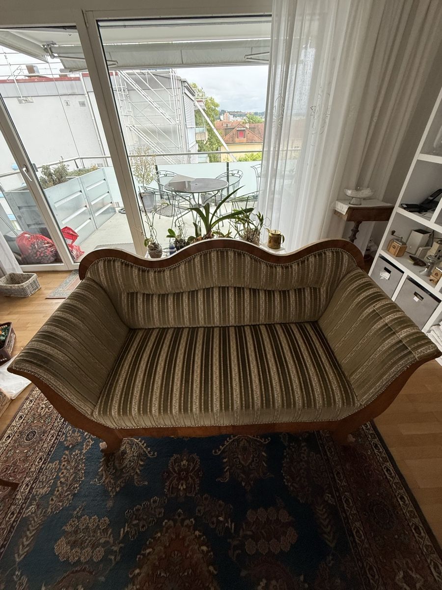 Divani: Antikes Sofa 2-Sitzer gestreift – Usato da Balterswil venduto da tadagmarsan 1