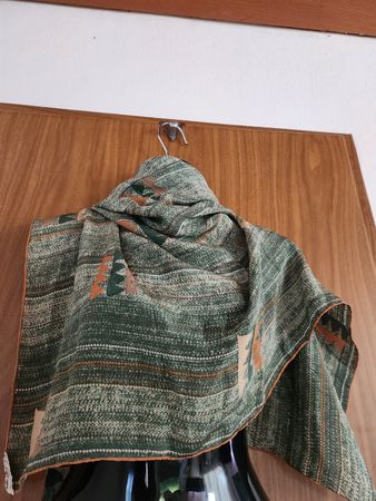 Foulard Michel Paris 100% soie motif géométrique