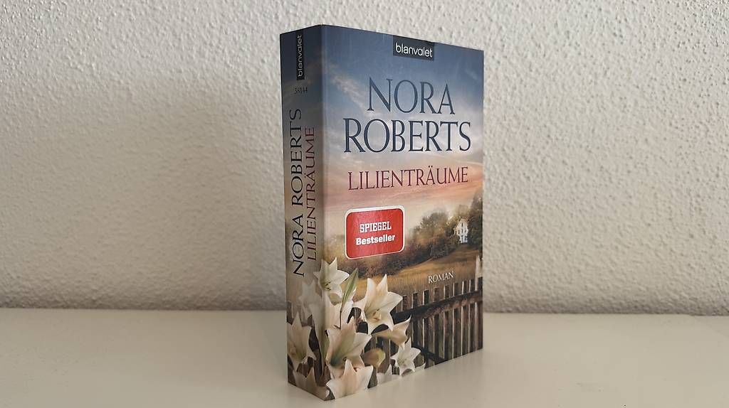Libri: Lilienträume von Nora Roberts – Nuovo (secondo la descrizione) da Rain venduto da svenja.mahler 2