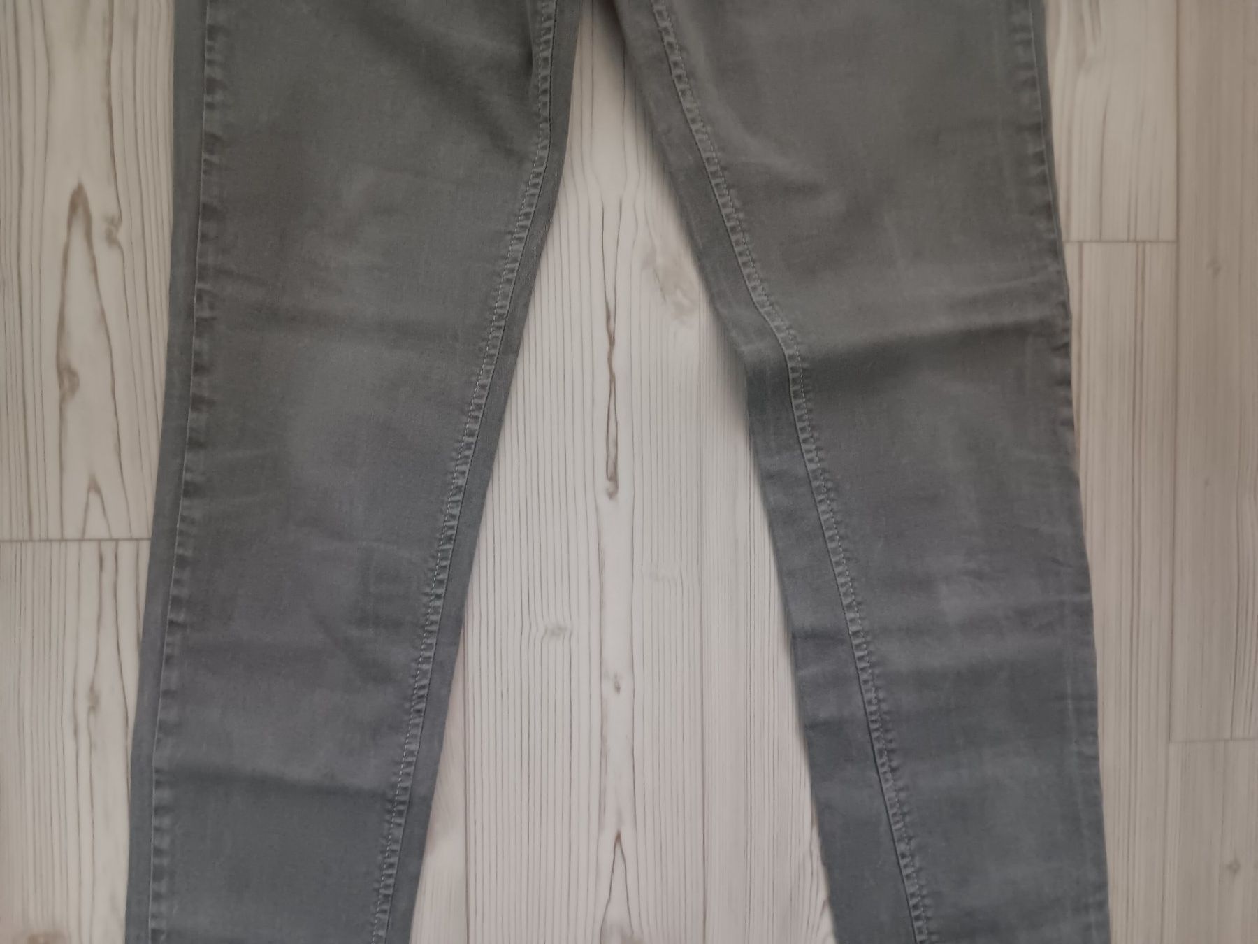 Please Jeans Jeans: PLEASE Jeans P90 taille / Grosse S – Usato da Cossonay-ville venduto da Super-Price-Quality 2