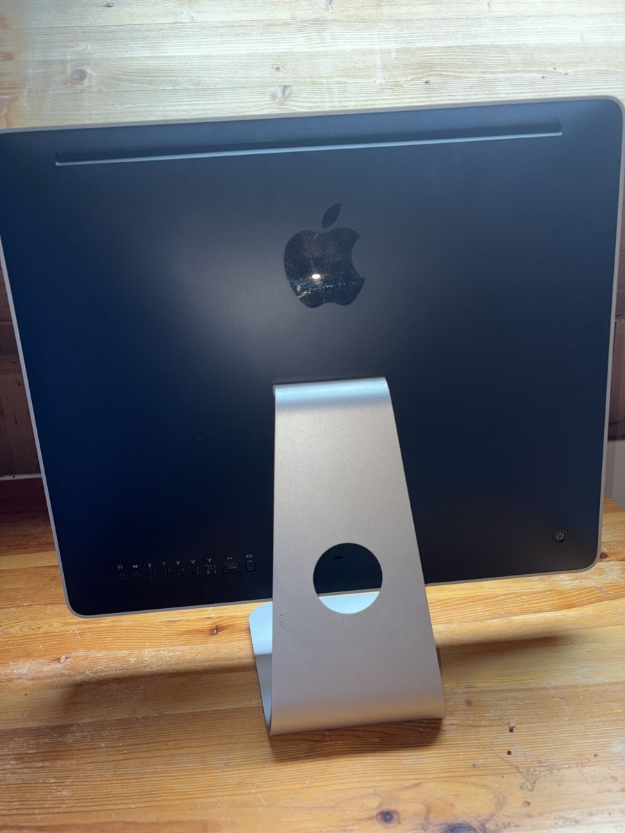 Apple PC: Apple iMac 21.5" for sale – Usato da Oberdorf SO venduto da Swiss-Inc 3