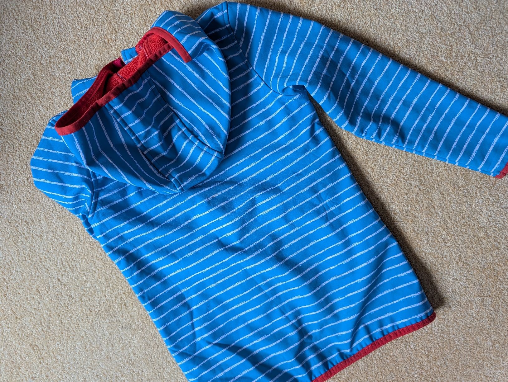 Tchibo Jacken & Mäntel: Softshell, Gr. 122/128 – Gebraucht aus Winterthur von voan 4