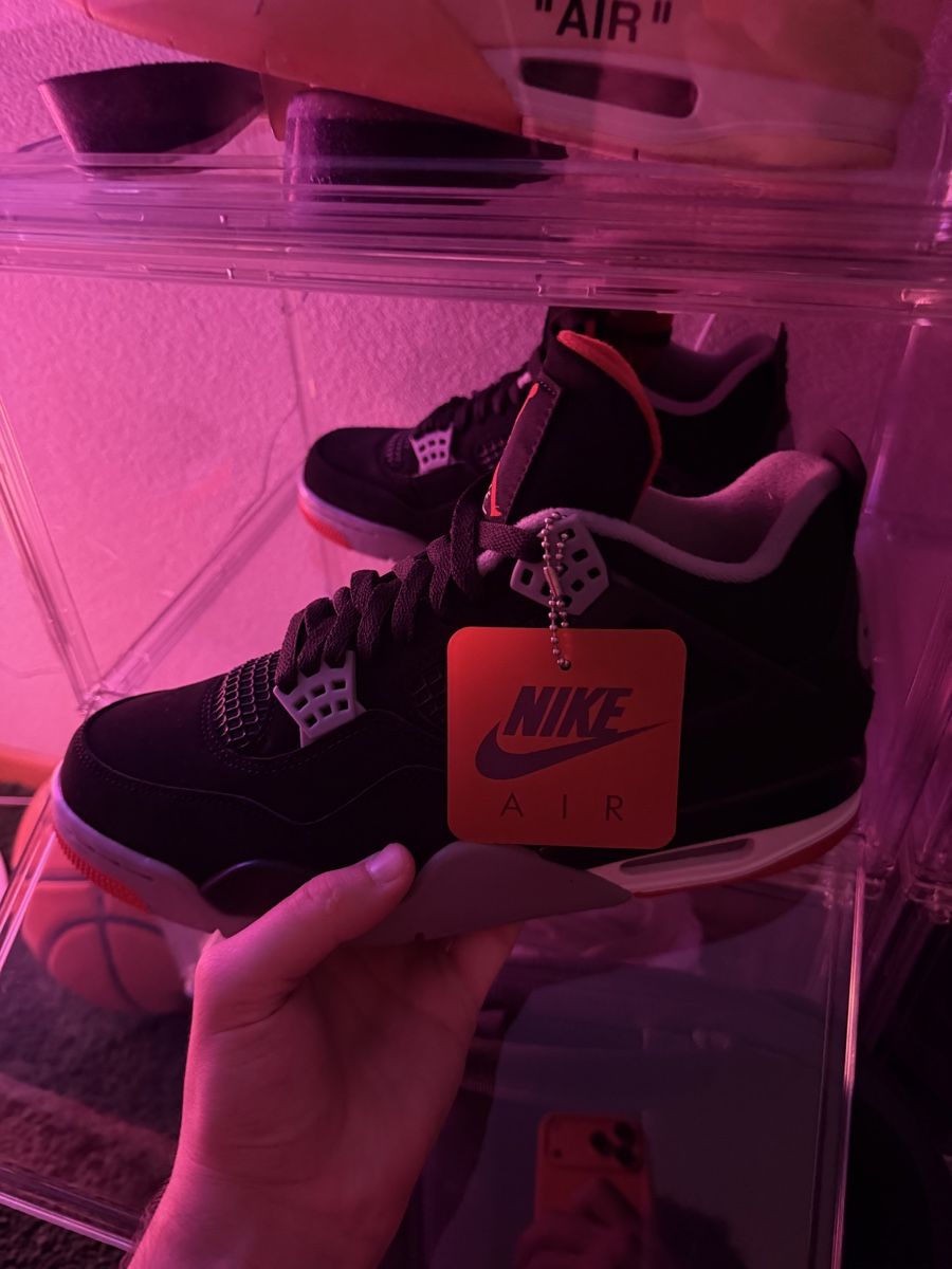 Jordan Herrenschuhe: Jordan 4 Bred 2019 42.5 Neuve – Neu und originalverpackt aus Boudry von Filipe.Moreira