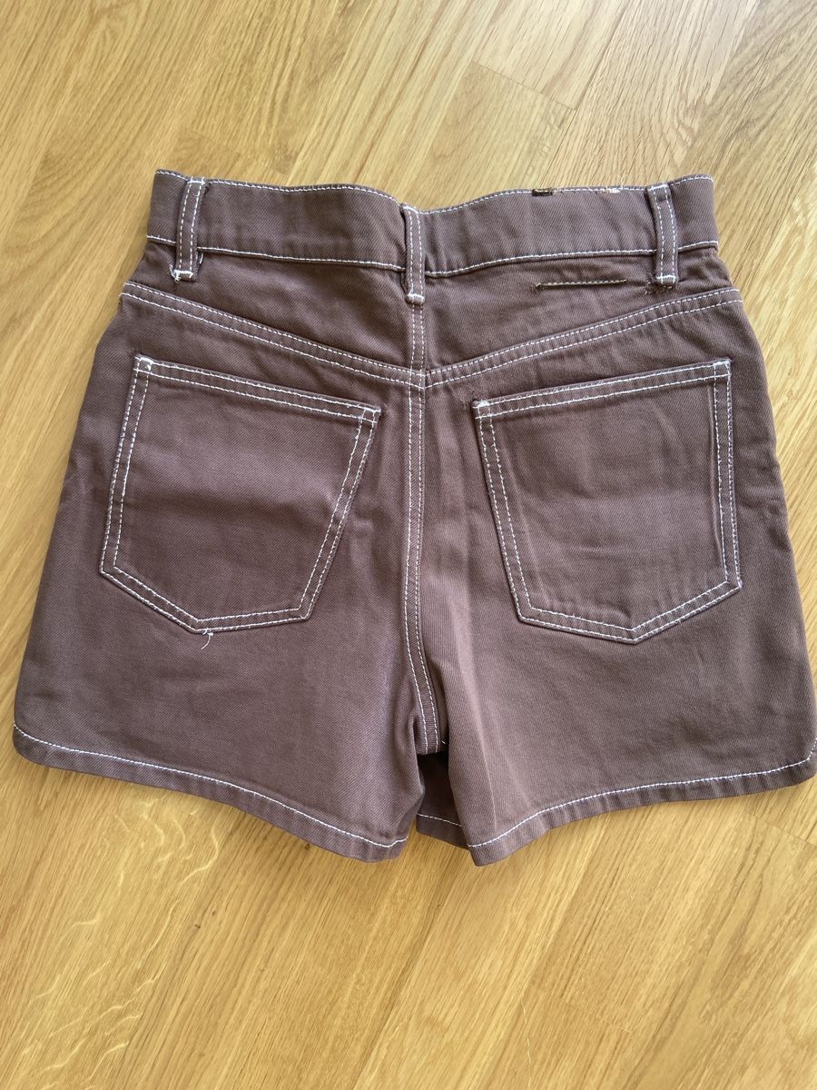Massimo Dutti Pantaloni: Massimo Dutti Shorts 34 Braun – Usato da Winterthur venduto da mal_8f2x 2