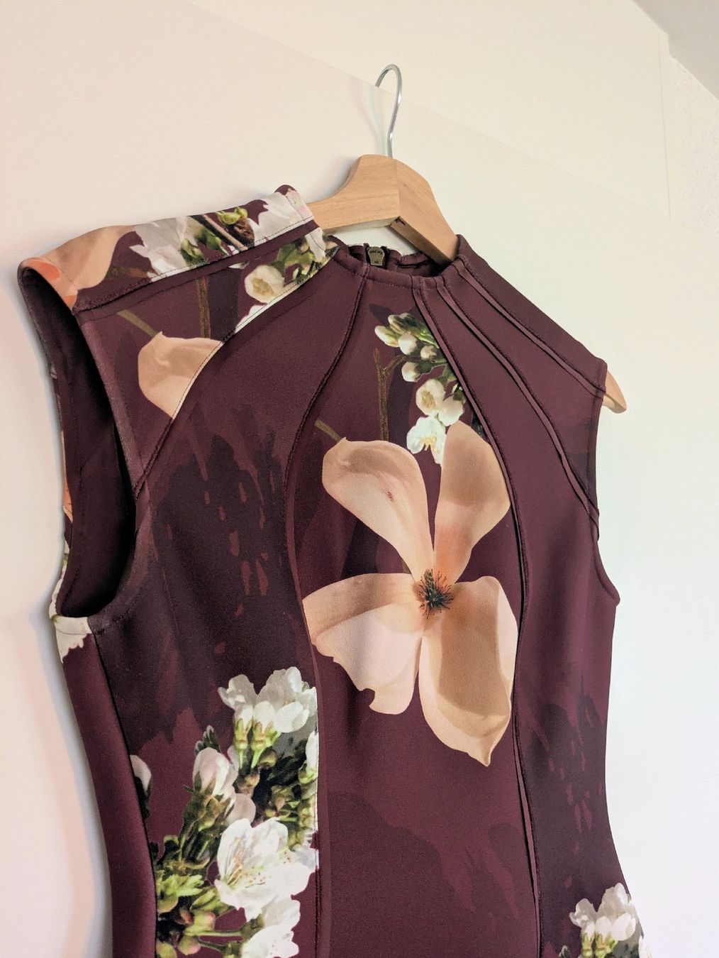 Ted Baker Vestiti: Ted Baker Cocktailkleid |  Blumenprint | Grösse 1  – Usato da Wabern venduto da jenglbells 2