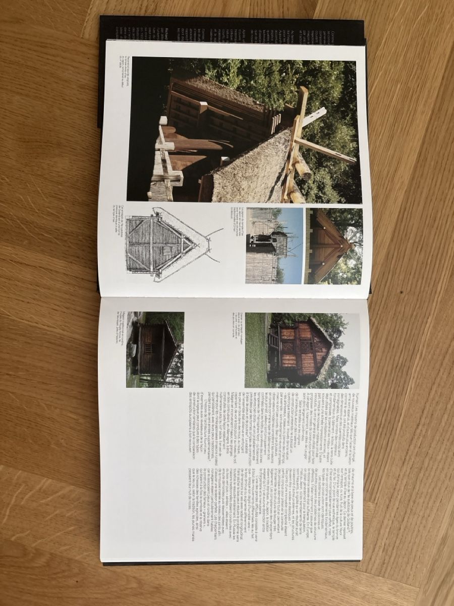 Libri: Forme et matériaux dans l‘architecture  – Usato da Zürich venduto da valerio31 2